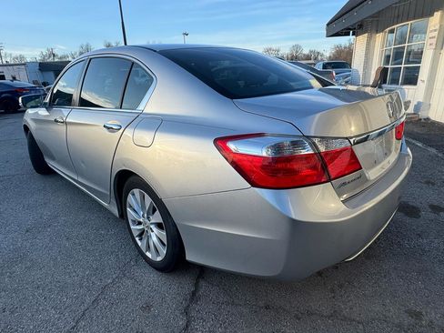 Used 2014 Honda Accord EX image 4