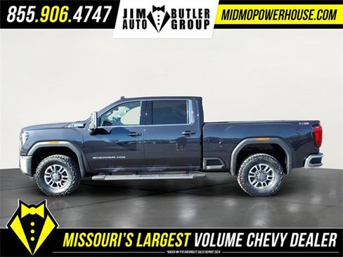 Used 2025 GMC Sierra 2500 SLE w/ SLE Value Package; image 2