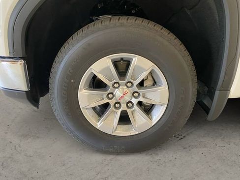 New 2026 GMC Sierra 1500 Pro w/ Trailering Package image 15