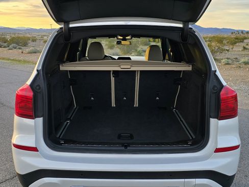 Used 2019 BMW X3 sDrive30i w/ Driving Assistance Package image 5