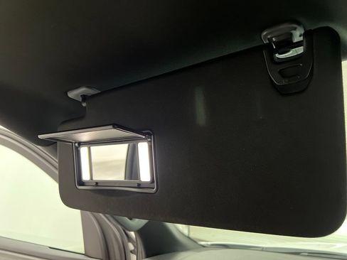 Used 2024 Jeep Wagoneer Series II w/ Flexible Seating Group RWD image 82