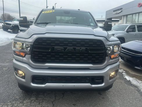 Used 2024 RAM 2500 Big Horn w/ Night Edition image 2