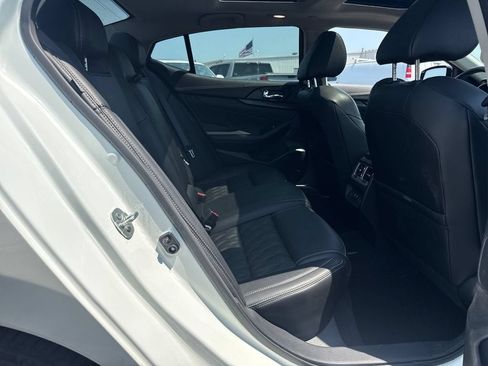 Used 2023 Nissan Maxima Platinum w/ Sport Mat Group FWD image 12