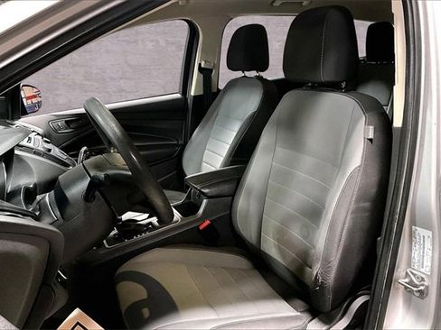 Used 2017 Ford Escape S image 18