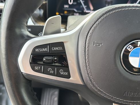 Used 2025 BMW X5 sDrive40i w/ M Sport Package RWD image 82