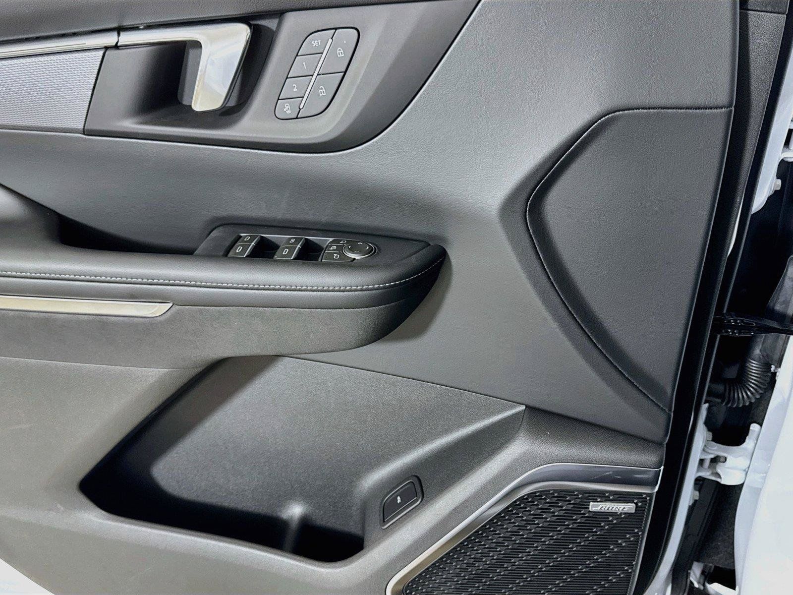 New 2027 Buick Enclave Sport Touring w/ Power Package FWD image 16