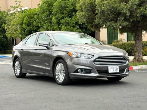 Used 2014 Ford Fusion Energi Titanium w/ Driver Assist Package FWD image 2