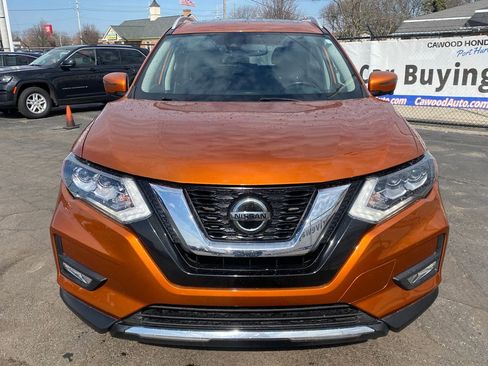 Used 2018 Nissan Rogue SL w/ Premium Package image 7