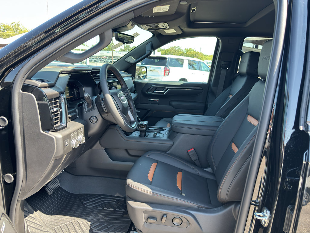 New 2026 GMC Sierra 1500 AT4 w/ AT4 Premium Package AWD/4WD image 11
