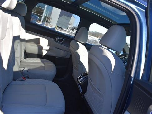 Certified 2026 Kia Sorento SX Prestige image 16