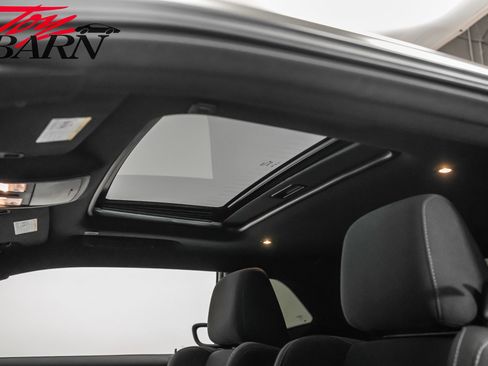 Used 2023 Dodge Challenger R/T w/ Blacktop Package image 24