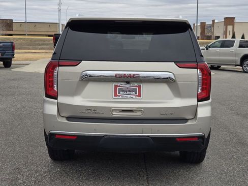 Used 2021 GMC Yukon SLT w/ SLT Luxury Package image 42