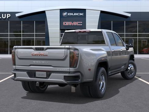 New 2026 GMC Sierra 3500 Denali w/ Denali Reserve Package AWD/4WD image 4