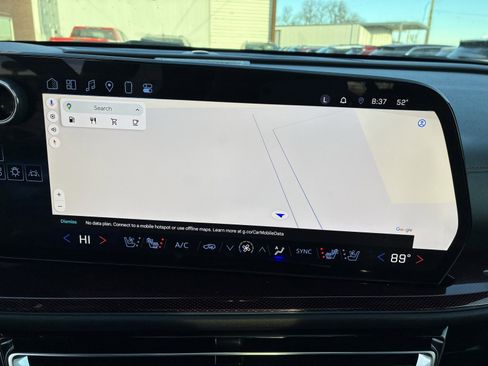 Used 2024 Chevrolet Traverse RS w/ LPO, Floor Liner Package image 10