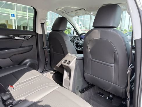 Used 2025 Buick Envision Preferred AWD/4WD image 16