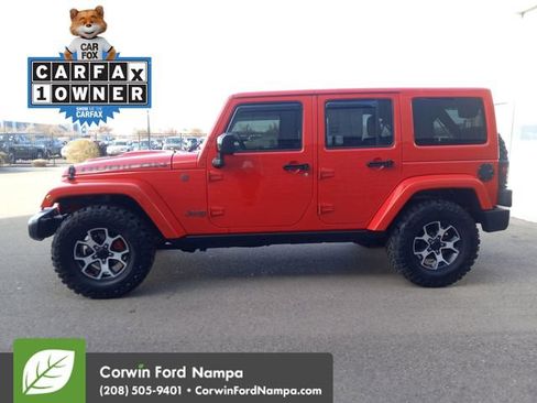 Used 2018 Jeep Wrangler Unlimited Sahara image 6