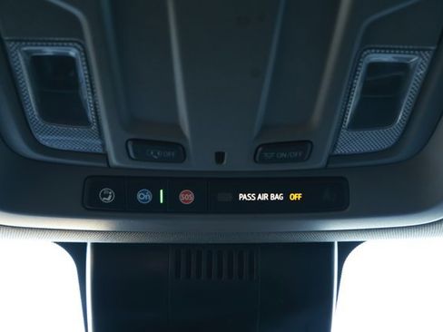 Used 2025 GMC Sierra 1500 SLT image 20