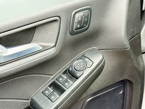 Used 2024 Ford Escape Platinum AWD/4WD image 8