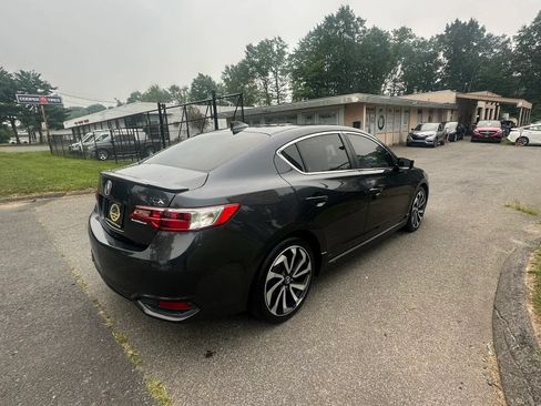 Used 2016 Acura ILX FWD image 5