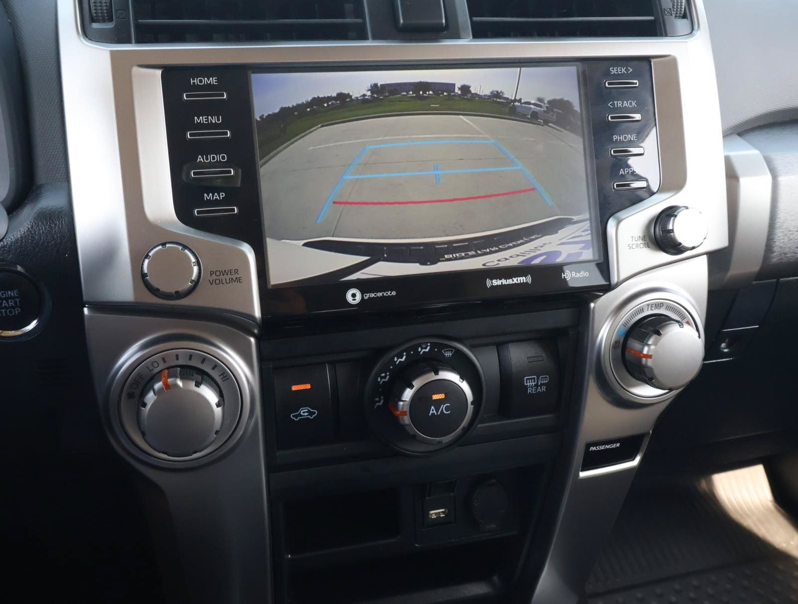 Used 2021 Toyota 4Runner SR5 Premium w/ Moonroof Package AWD/4WD image 28