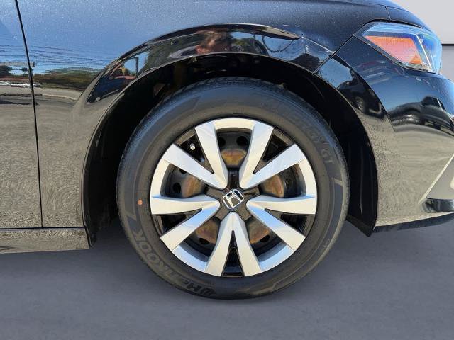 Used 2022 Honda Civic LX image 9