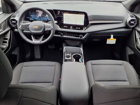 New 2026 Chevrolet Equinox LT image 8