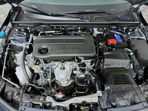 Certified 2025 Honda Civic Sport image 28