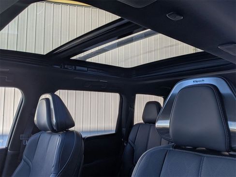 New 2026 INFINITI QX80 SPORT w/ Sport Exterior Package image 12