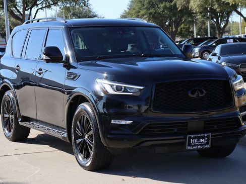 Used 2019 INFINITI QX80 Luxe image 2