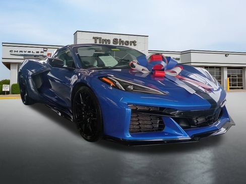 Used 2023 Chevrolet Corvette Z06 w/ Stealth Interior Trim Package image 3