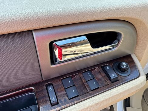 Used 2012 Ford Expedition XLT RWD image 36