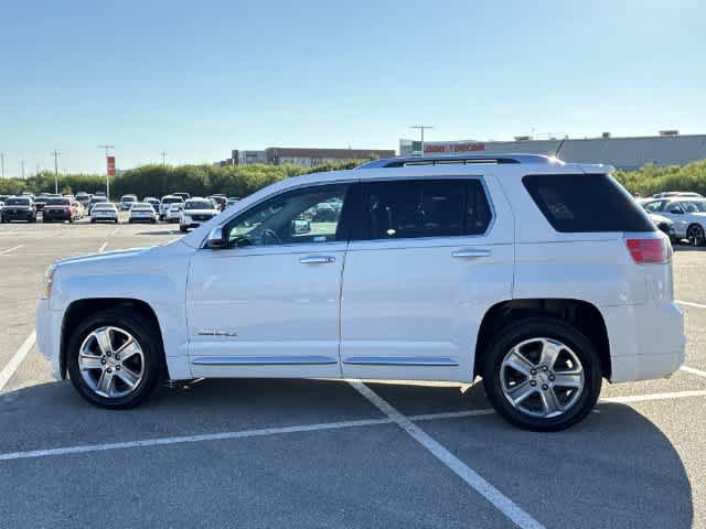 Used 2015 GMC Terrain Denali FWD image 3