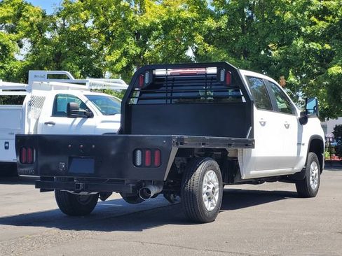 Used 2024 Chevrolet Silverado 2500 LT w/ Convenience Package AWD/4WD image 6