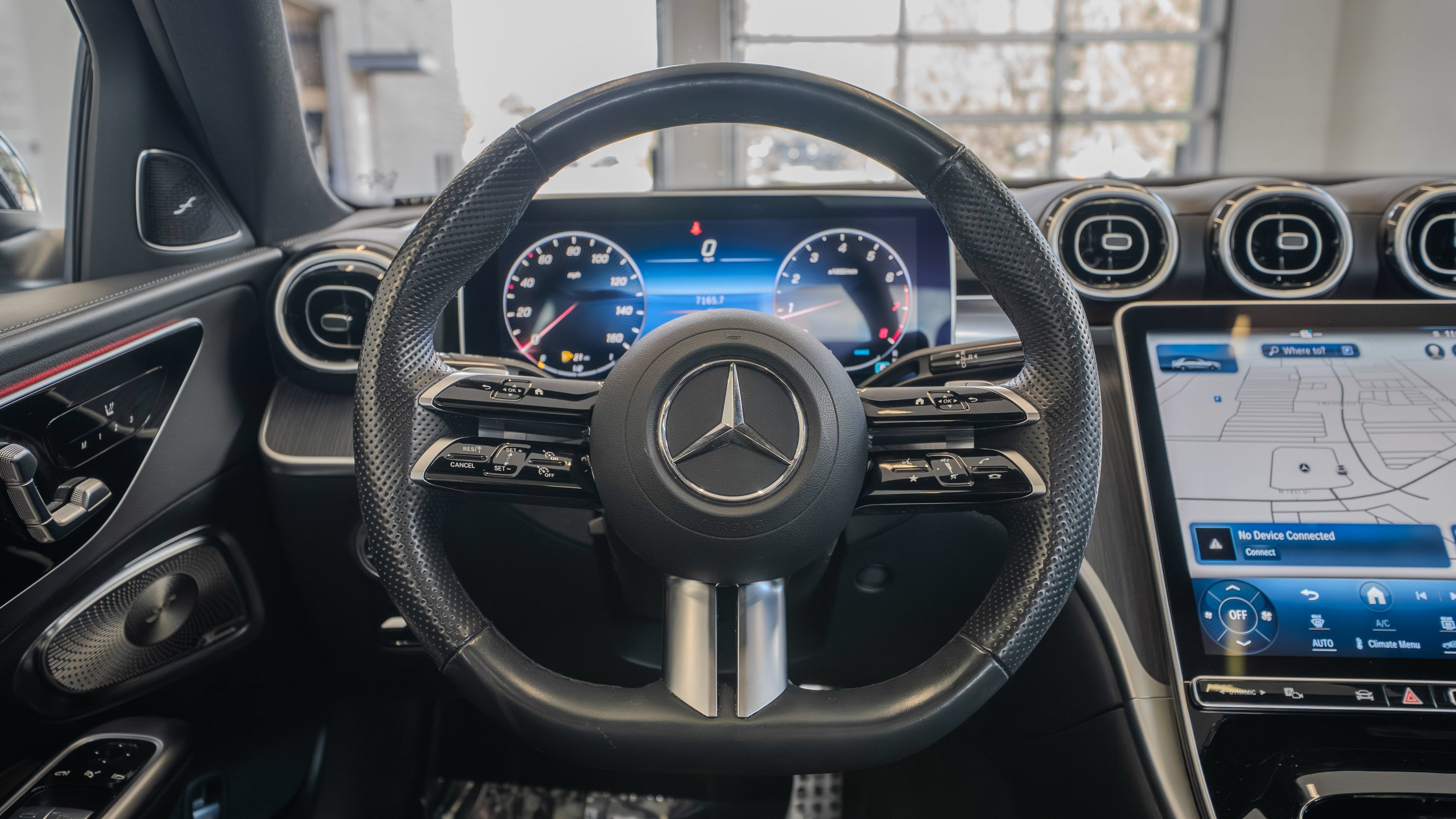 Used 2024 Mercedes-Benz C 300 4MATIC Sedan image 8