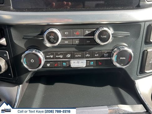 Used 2025 Ford F150 Lariat AWD/4WD image 30