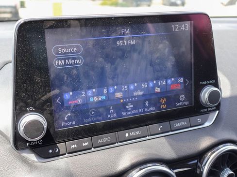 Certified 2025 Nissan Sentra SV image 3