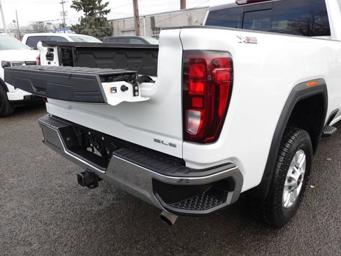 Used 2023 GMC Sierra 2500 SLE w/ Preferred Package image 26