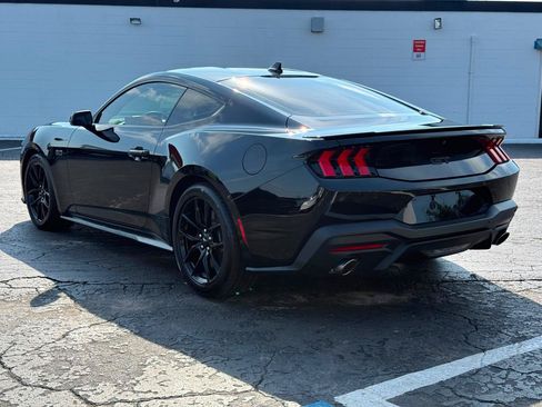 Used 2025 Ford Mustang GT w/ Mustang Nite Pony Package RWD image 6