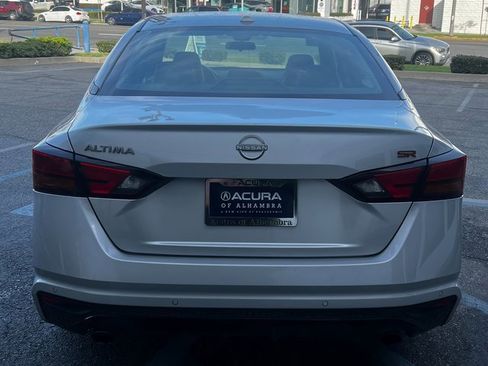 Used 2023 Nissan Altima 2.5 SR image 5