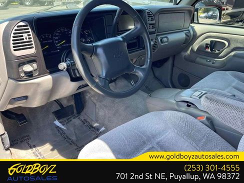 Used 1999 Chevrolet Tahoe 4WD 2-Door w/ Preferred Equipment Group image 27