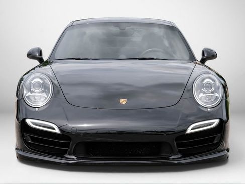 Used 2014 Porsche 911 Turbo AWD/4WD image 3