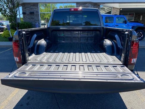 Used 2019 RAM 1500 Warlock AWD/4WD image 21