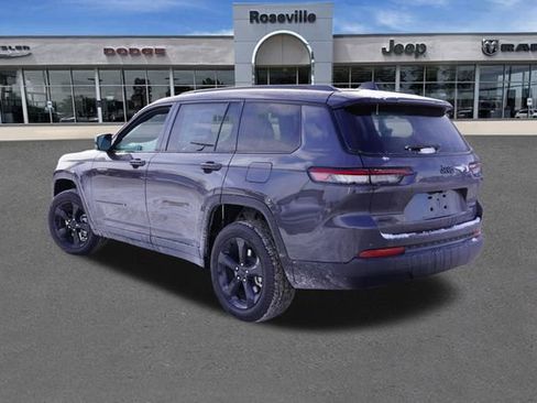 New 2025 Jeep Grand Cherokee L Limited w/ Black Appearance Package image 5