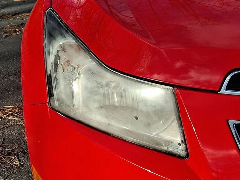 Used 2014 Chevrolet Cruze LT image 11