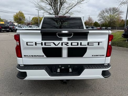 Used 2022 Chevrolet Silverado 1500 Custom w/ Rally Edition AWD/4WD image 4