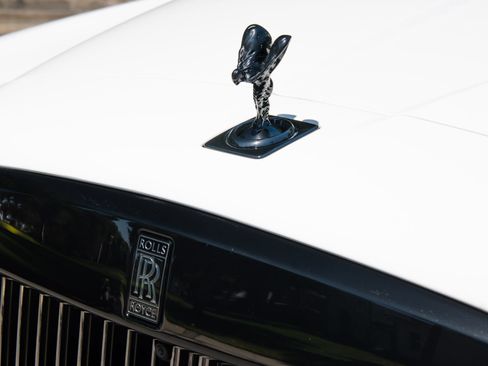 Certified 2023 Rolls-Royce Cullinan Black Badge w/ Driver's Package AWD/4WD image 33