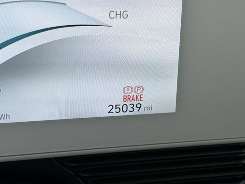 Used 2024 Hyundai Ioniq 5 SEL RWD image 30