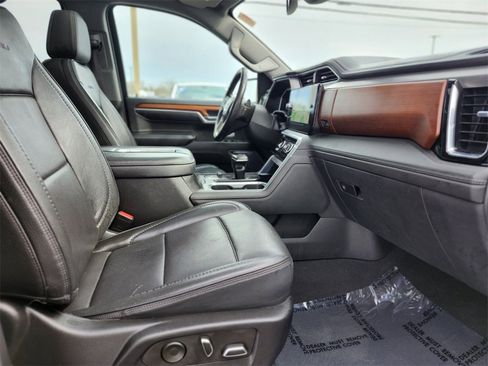 Used 2022 GMC Sierra 1500 Denali image 9