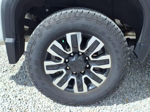 Used 2025 GMC Sierra 3500 Denali Ultimate AWD/4WD image 22