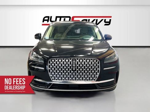 Used 2024 Lincoln Corsair AWD w/ Equipment Group 102A image 2